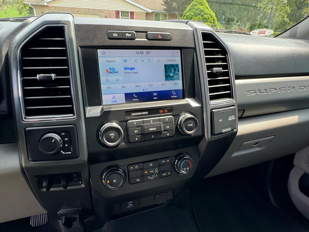 Ford Super Duty F-250 SRW XLT 4WD Crew Cab 6.75' Box 2021