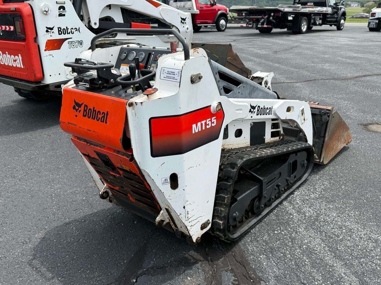 Bobcat Skid Loader  2015