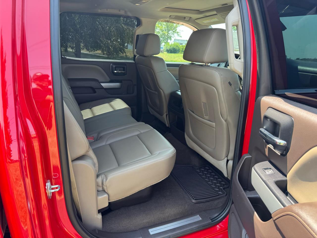 Chevrolet Silverado 2500HD Built After Aug 14 4WD Crew Cab 153.7" LTZ 2015