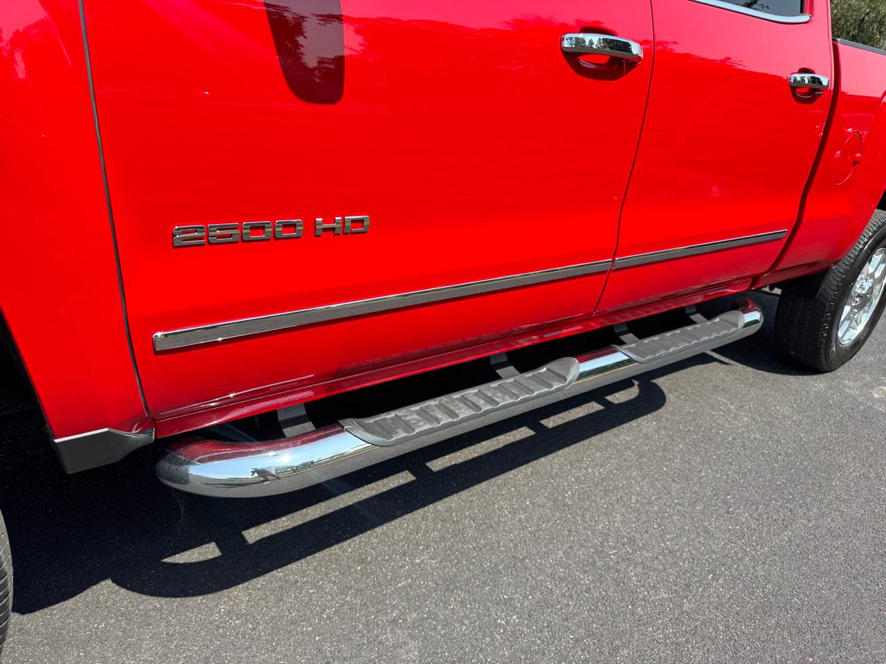 Chevrolet Silverado 2500HD Built After Aug 14 4WD Crew Cab 153.7" LTZ 2015