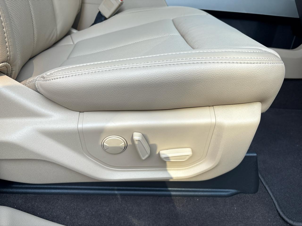 Ford F-150 Lariat SuperCrew 5.5-ft. Bed 4WD 2019
