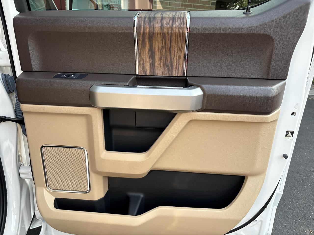 Ford F-150 Lariat SuperCrew 5.5-ft. Bed 4WD 2019