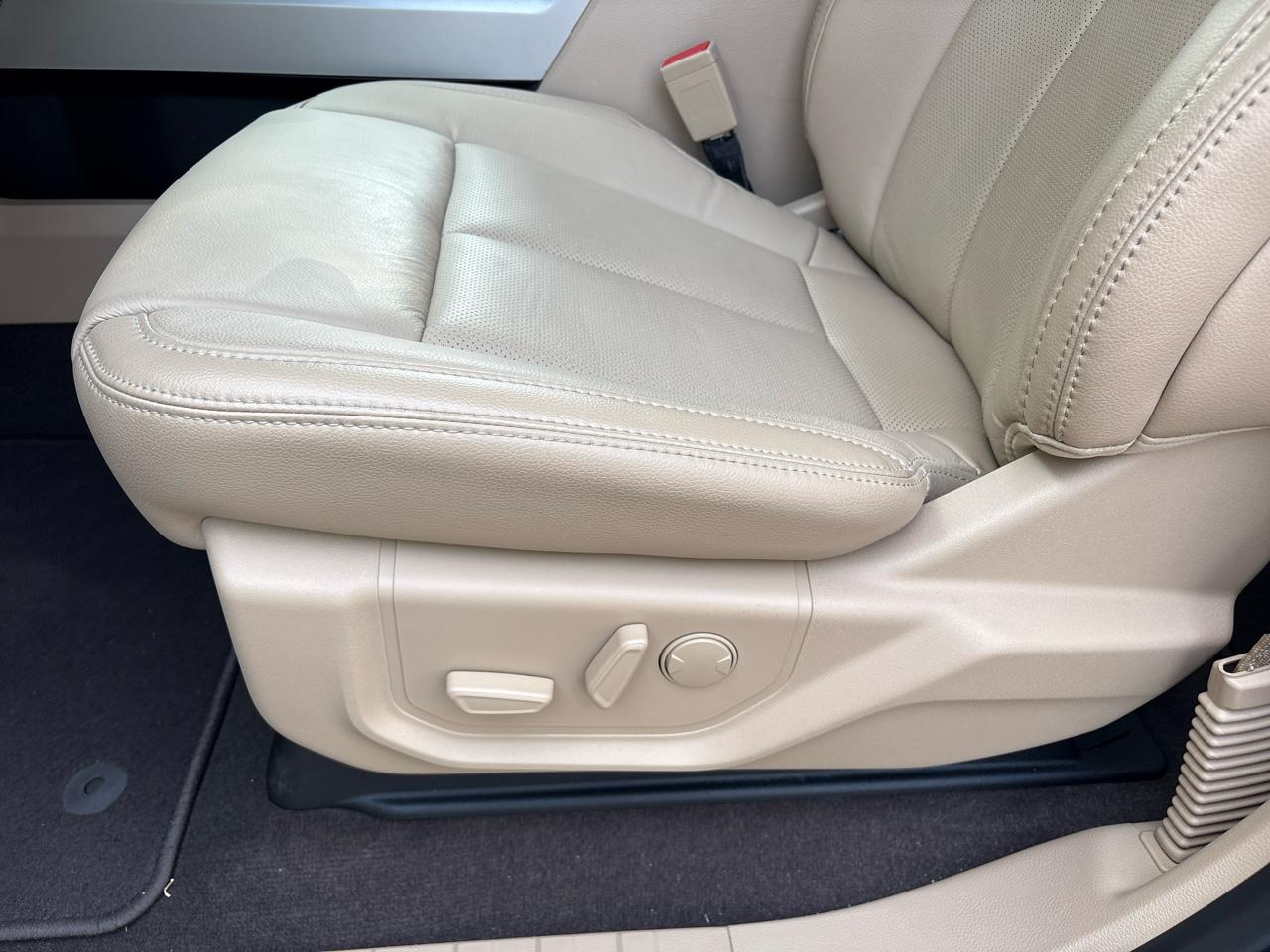 Ford F-150 Lariat SuperCrew 5.5-ft. Bed 4WD 2019