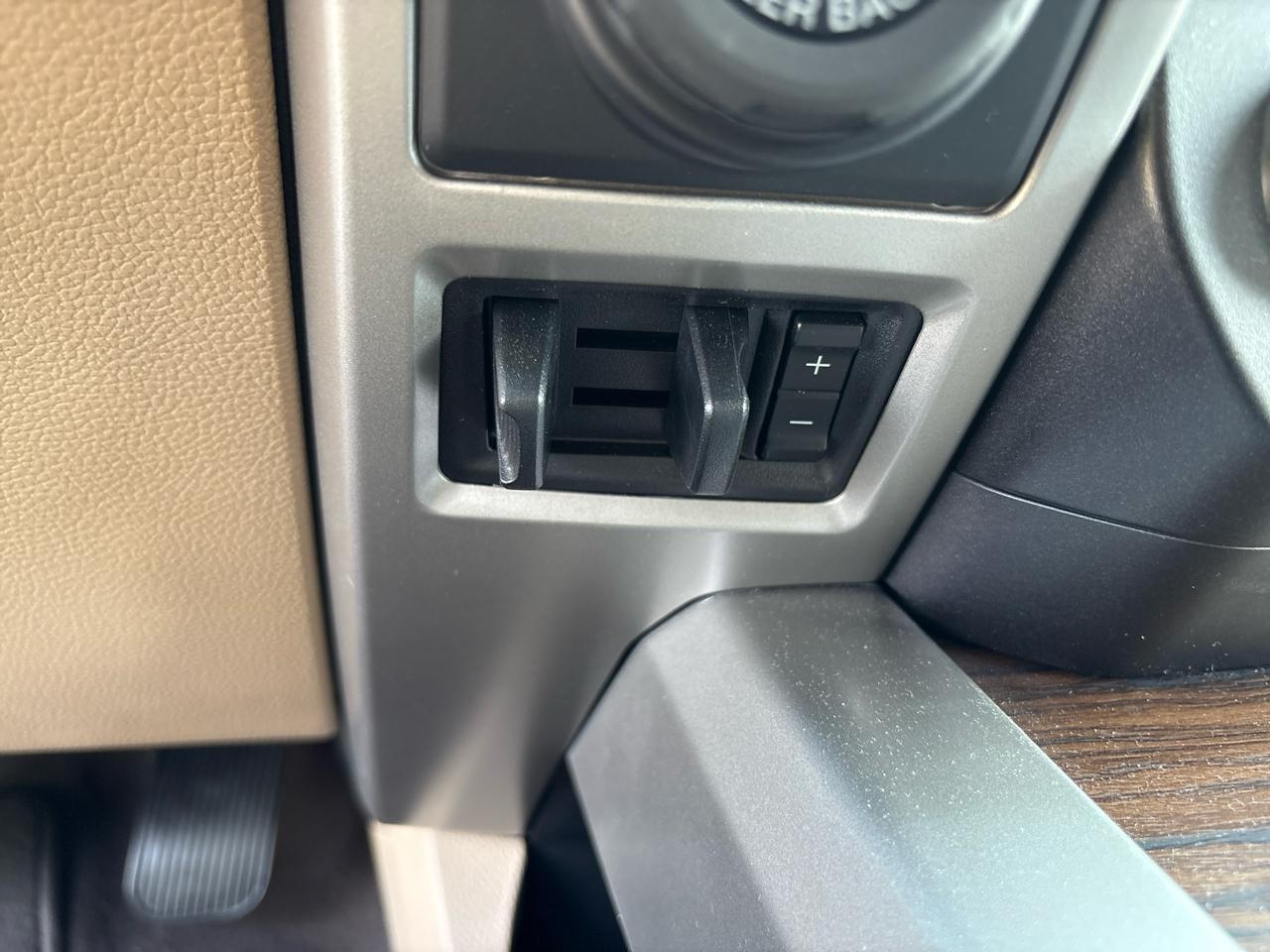 Ford F-150 Lariat SuperCrew 5.5-ft. Bed 4WD 2019