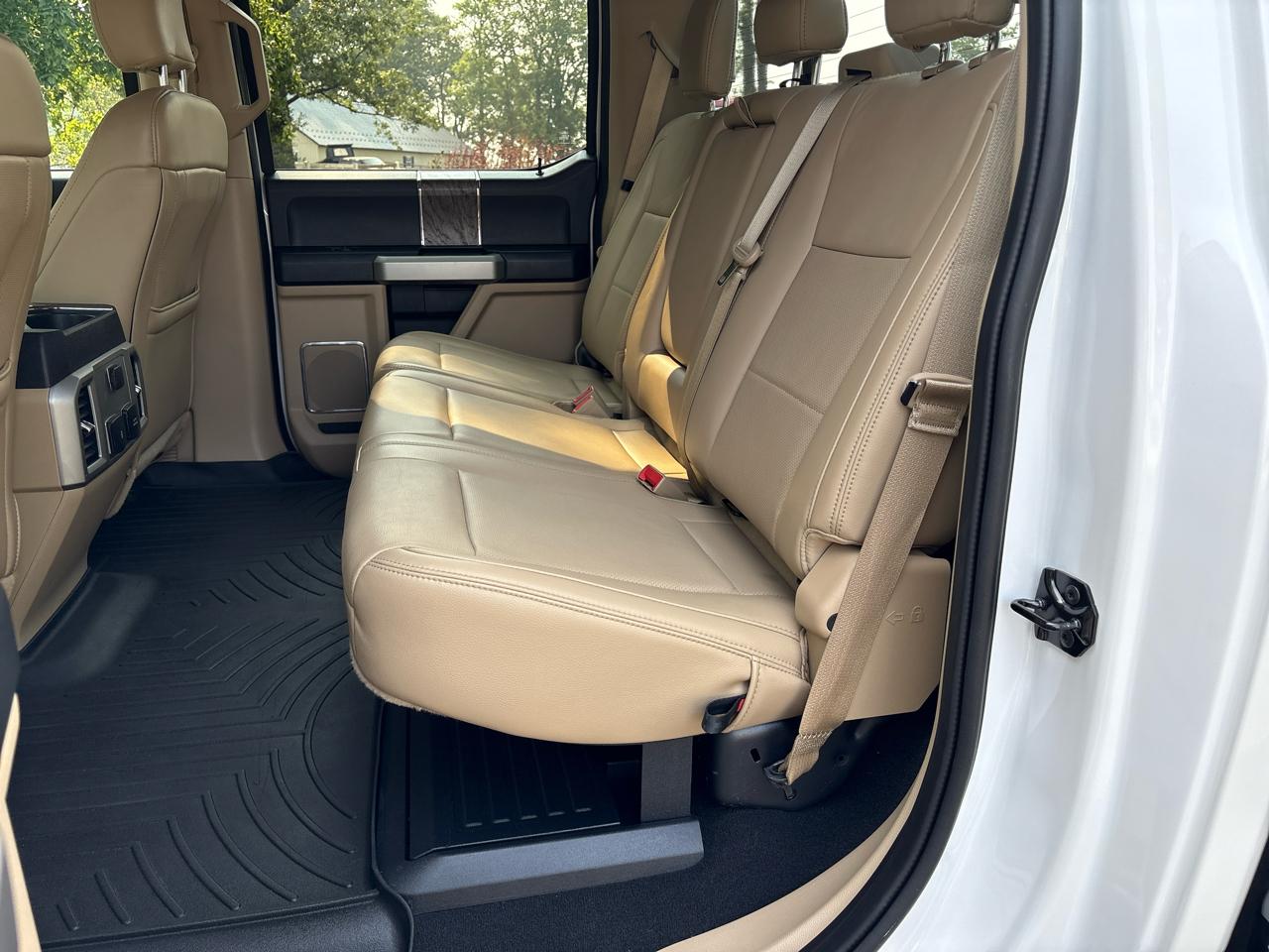 Ford Super Duty F-250 SRW Lariat 4WD Crew Cab 6.75' Box 2019