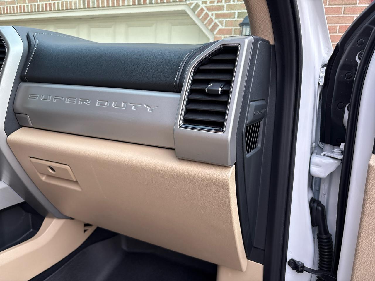 Ford Super Duty F-250 SRW Lariat 4WD Crew Cab 6.75' Box 2019