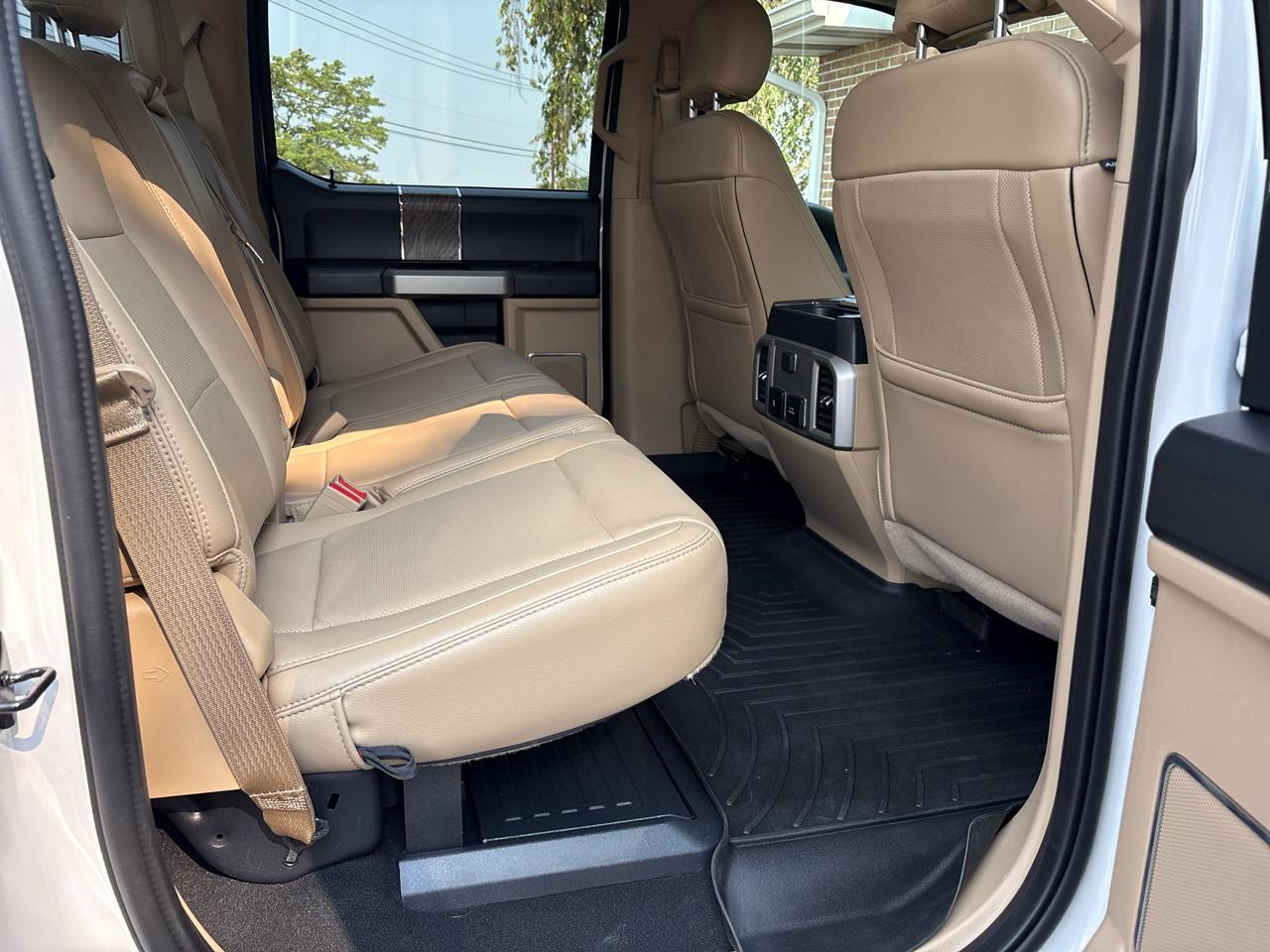 Ford Super Duty F-250 SRW Lariat 4WD Crew Cab 6.75' Box 2019