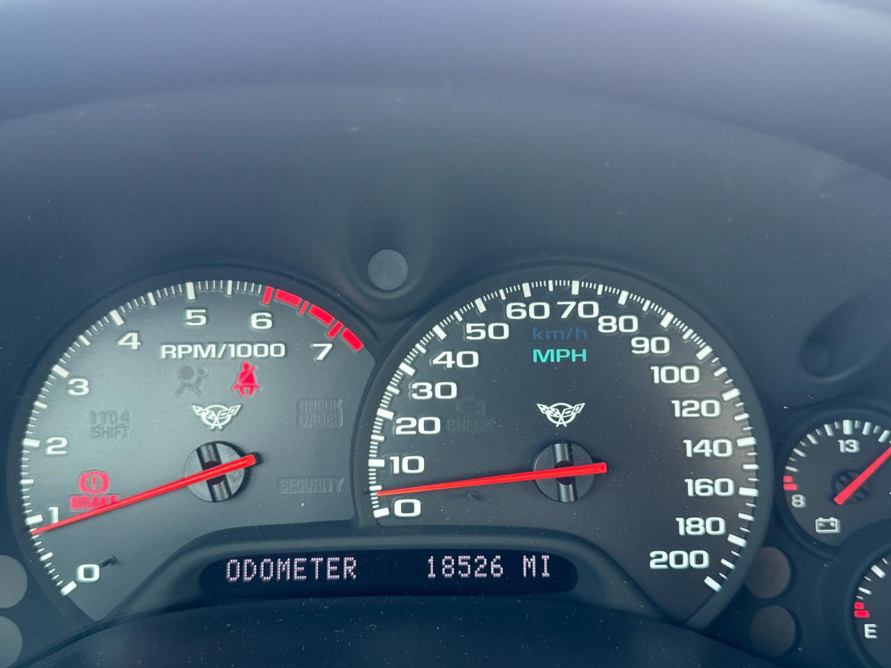 Chevrolet Corvette 2dr Convertible 2002