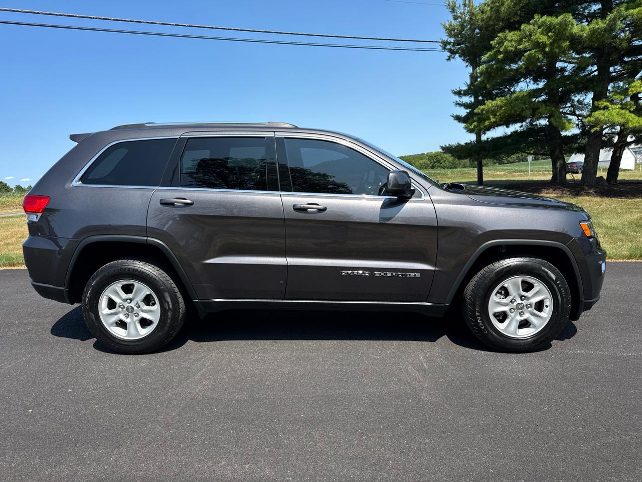 Jeep Grand Cherokee Laredo 4x4 2017