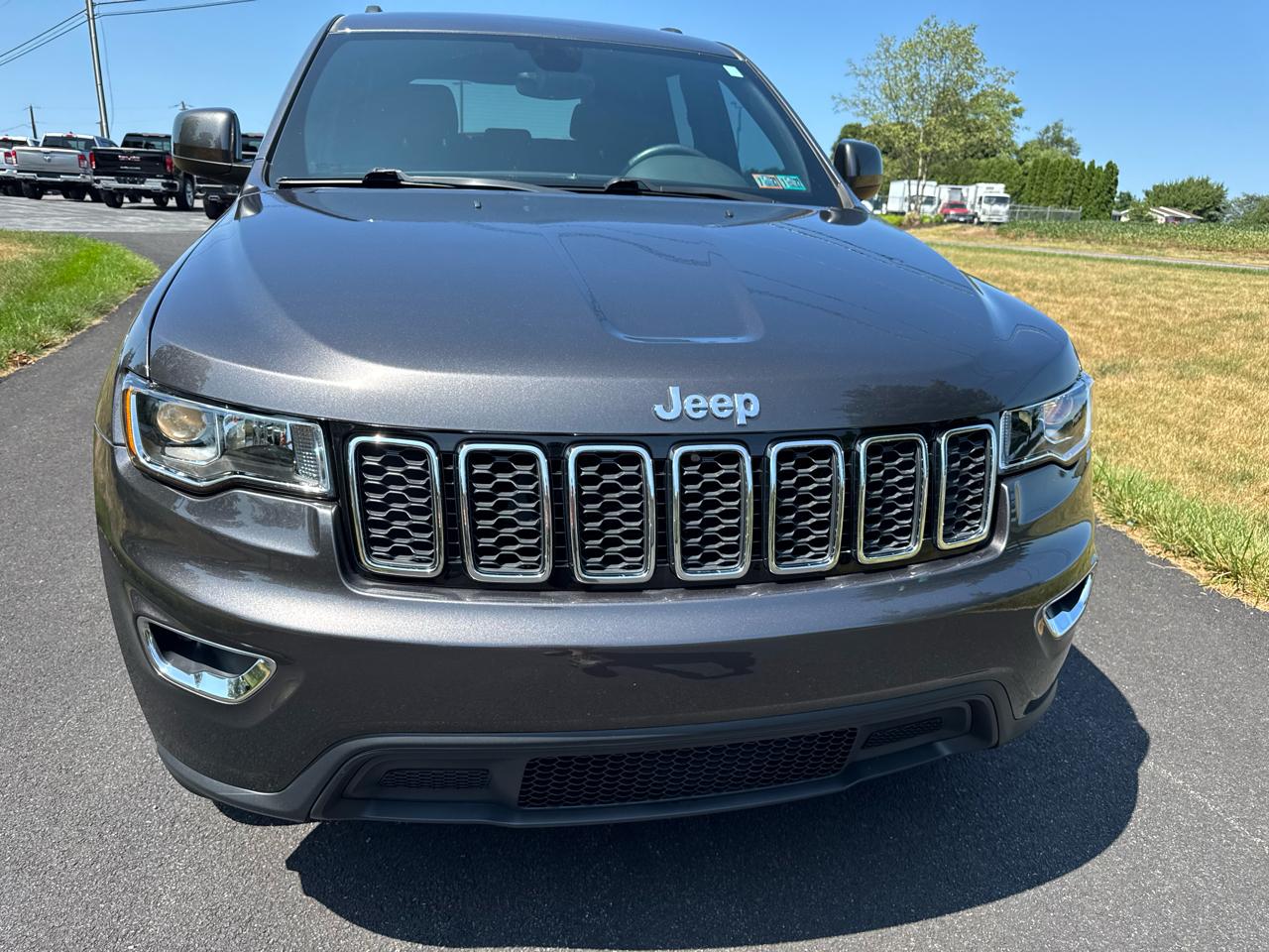 Jeep Grand Cherokee Laredo 4x4 2017