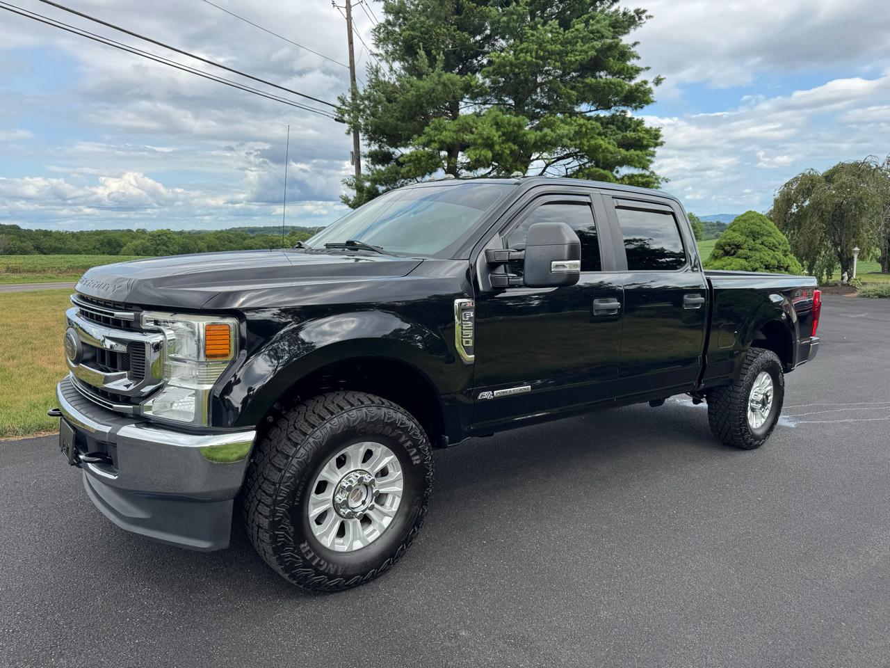2020 Ford Super Duty F-250 SRW STX 4WD Crew Cab 8' Box