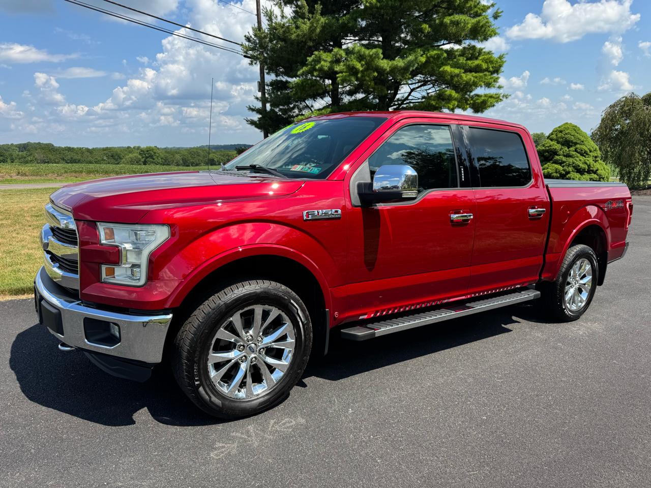 Ford F-150 4WD SuperCrew 145" Lariat 2016