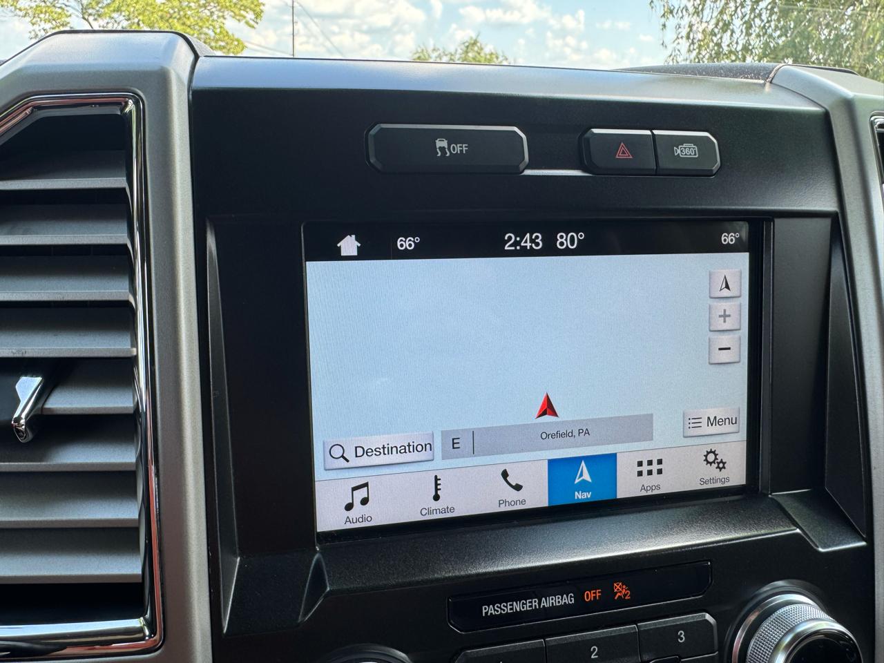 Ford F-150 4WD SuperCrew 145" Lariat 2016