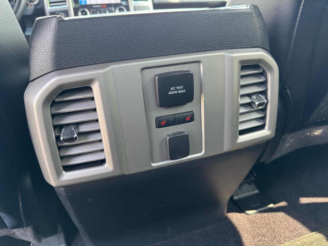 Ford F-150 4WD SuperCrew 145" Lariat 2016
