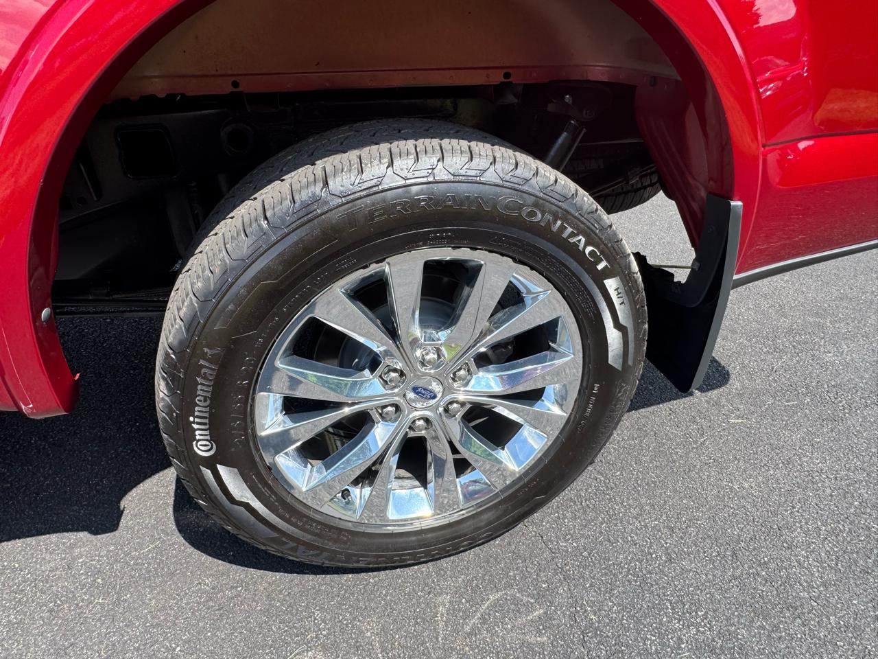 Ford F-150 4WD SuperCrew 145" Lariat 2016