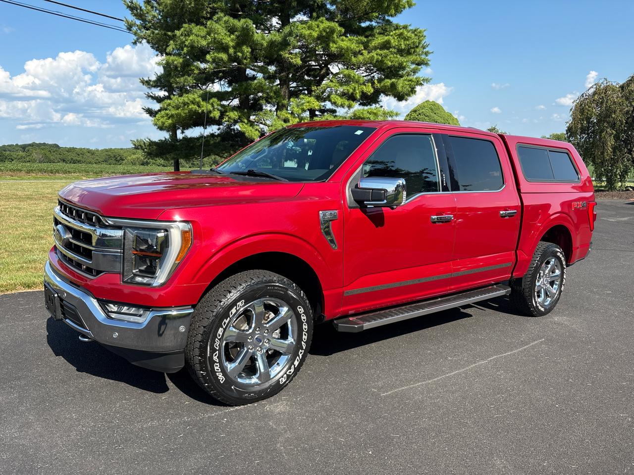 2022 Ford F-150 LARIAT 4WD SuperCrew 5.5' Box