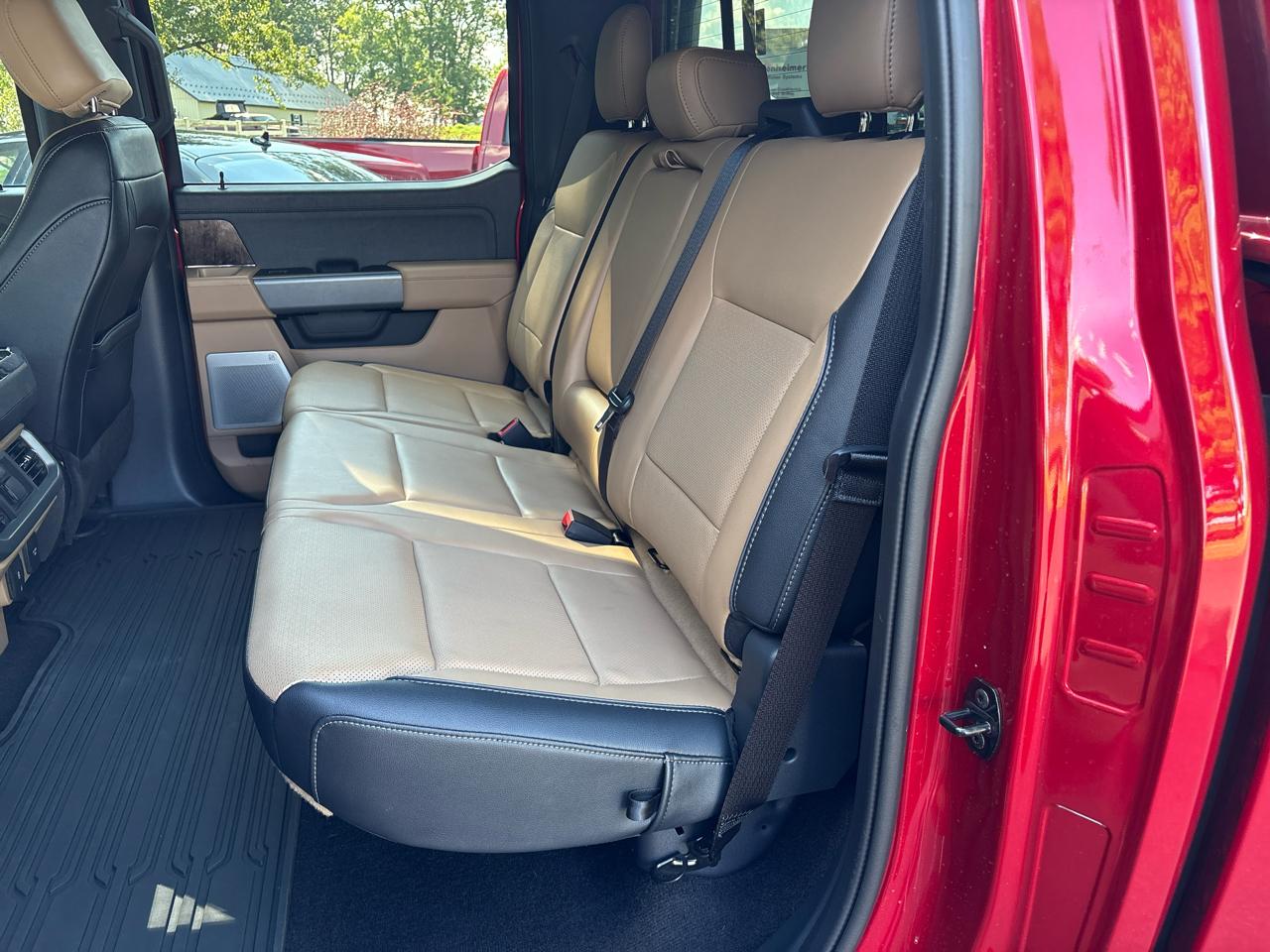 Ford F-150 Lariat 4WD SuperCrew 5.5' Box 2022