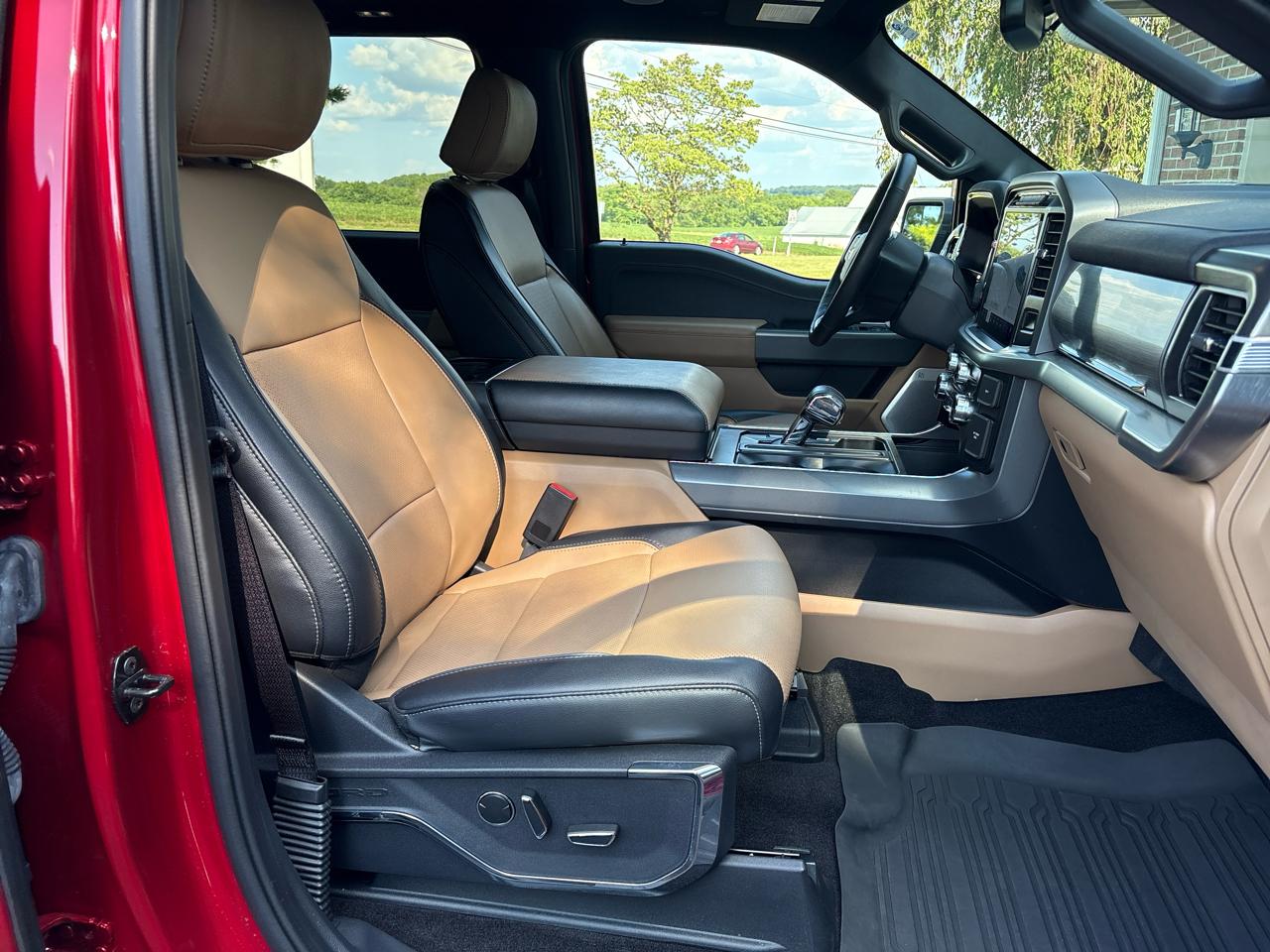 Ford F-150 Lariat 4WD SuperCrew 5.5' Box 2022