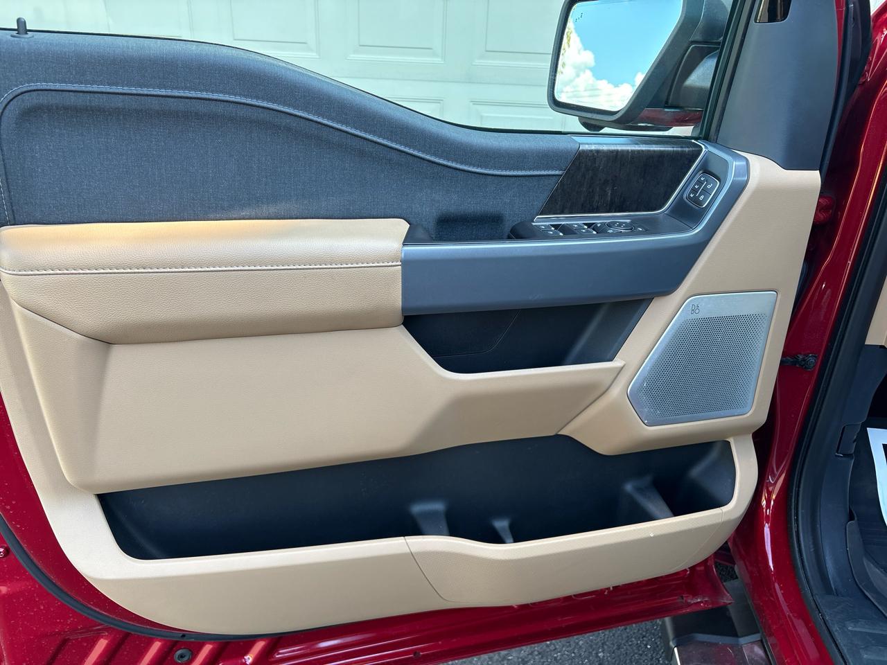 Ford F-150 Lariat 4WD SuperCrew 5.5' Box 2022