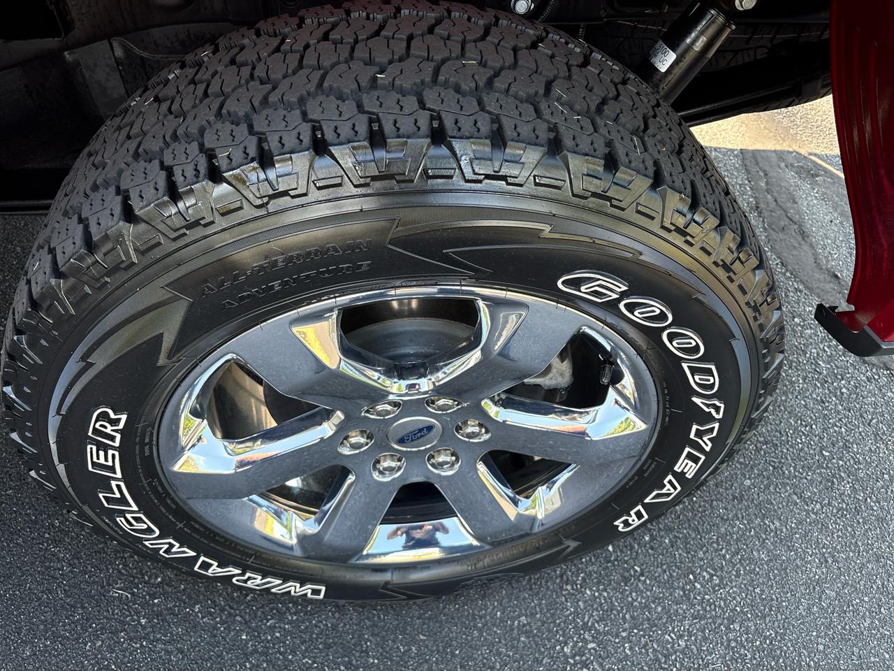 Ford F-150 Lariat 4WD SuperCrew 5.5' Box 2022