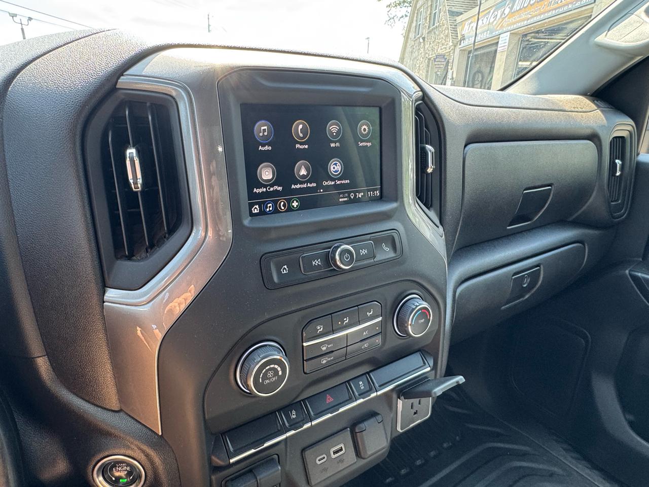 Chevrolet Silverado 3500HD CC 4WD Reg Cab 146" WB, 60" CA Work Truck 2025