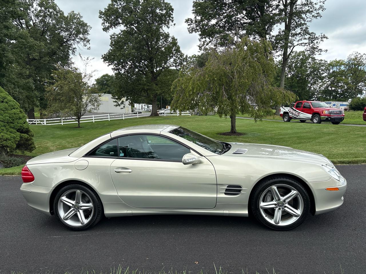 Mercedes-Benz SL-Class 2dr Roadster 5.0L 2003