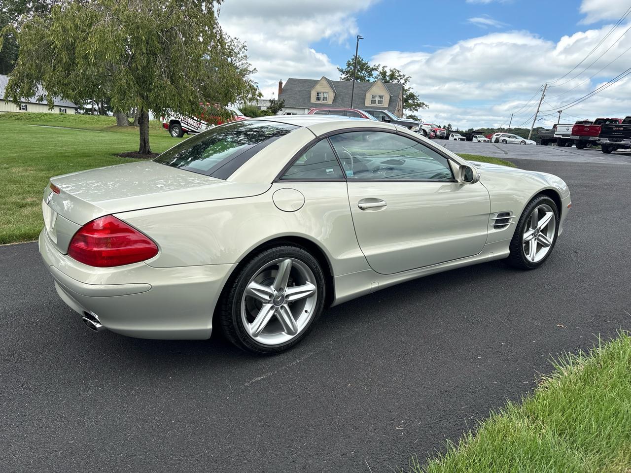 Mercedes-Benz SL-Class 2dr Roadster 5.0L 2003