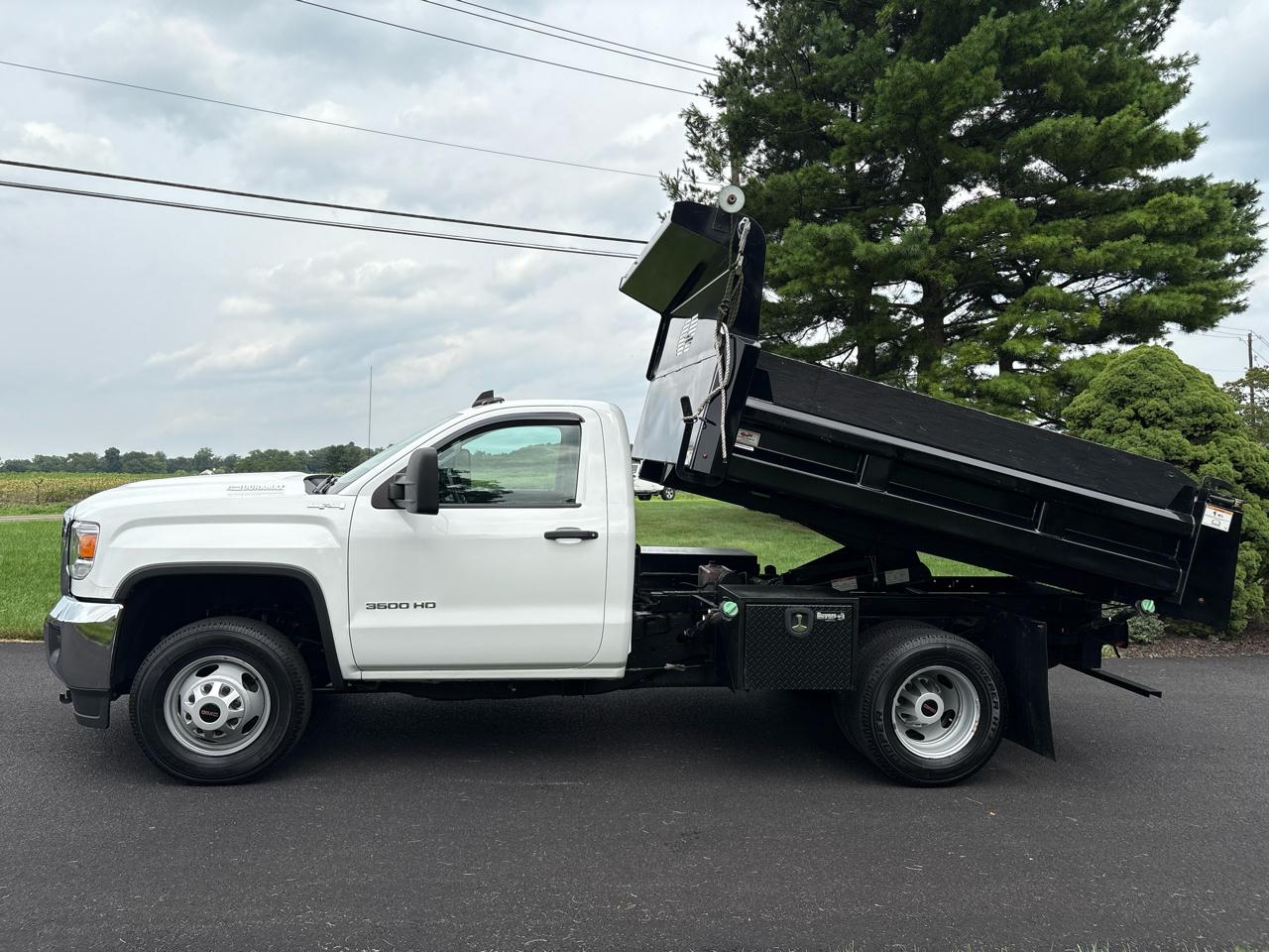 GMC Sierra 3500HD 4WD Reg Cab 137.5" WB, 59.06" CA 2018