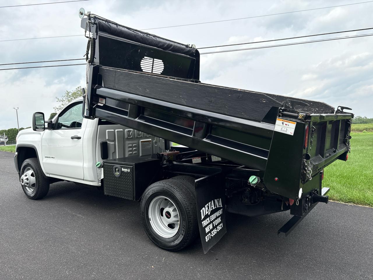 GMC Sierra 3500HD 4WD Reg Cab 137.5" WB, 59.06" CA 2018