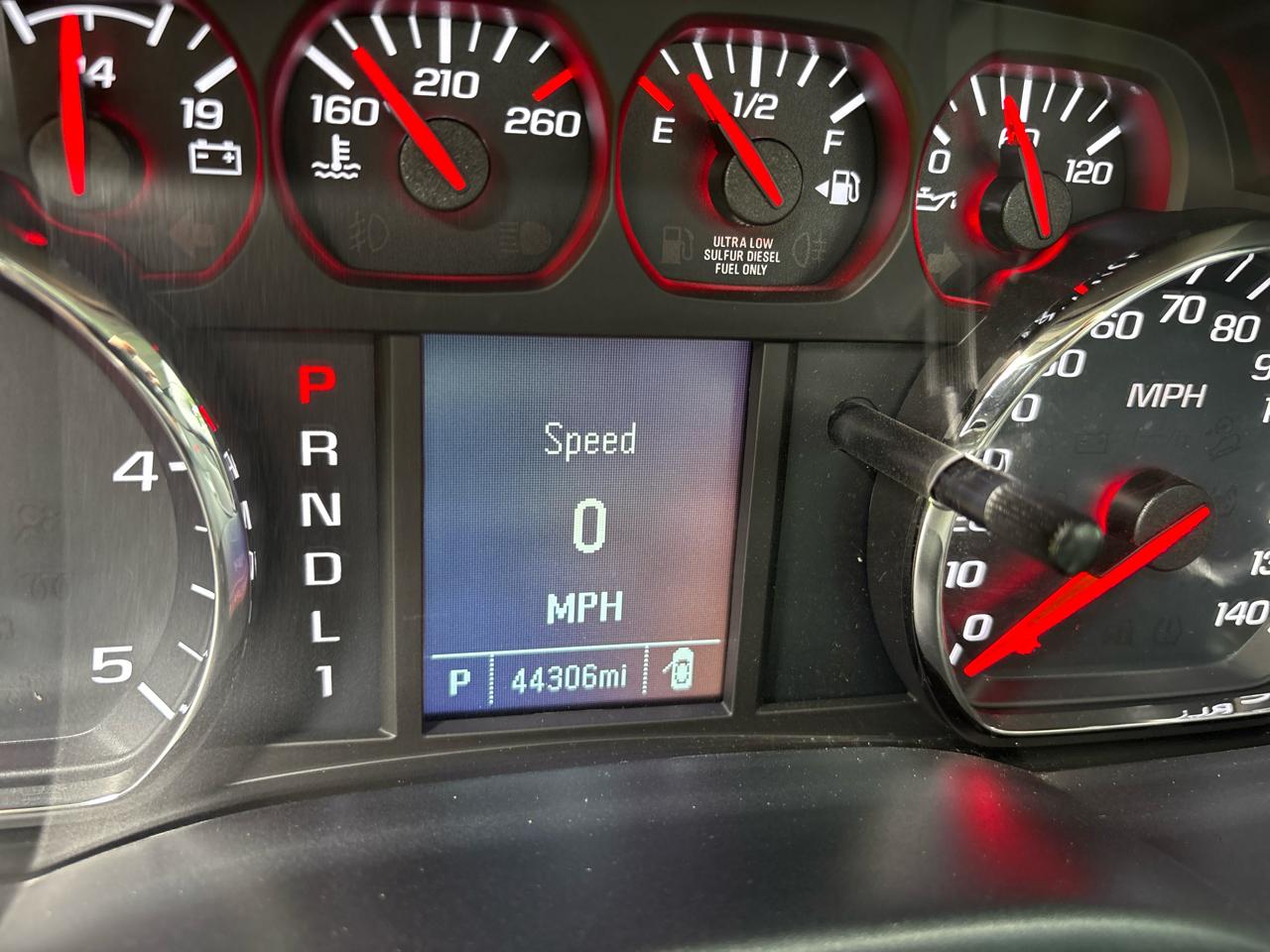 GMC Sierra 3500HD 4WD Reg Cab 137.5" WB, 59.06" CA 2018