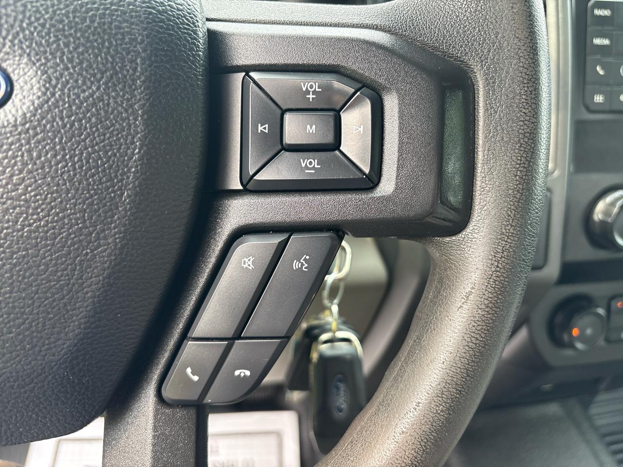 Ford Super Duty F-550 DRW XL 4WD SuperCab 168" WB 60" CA 2021