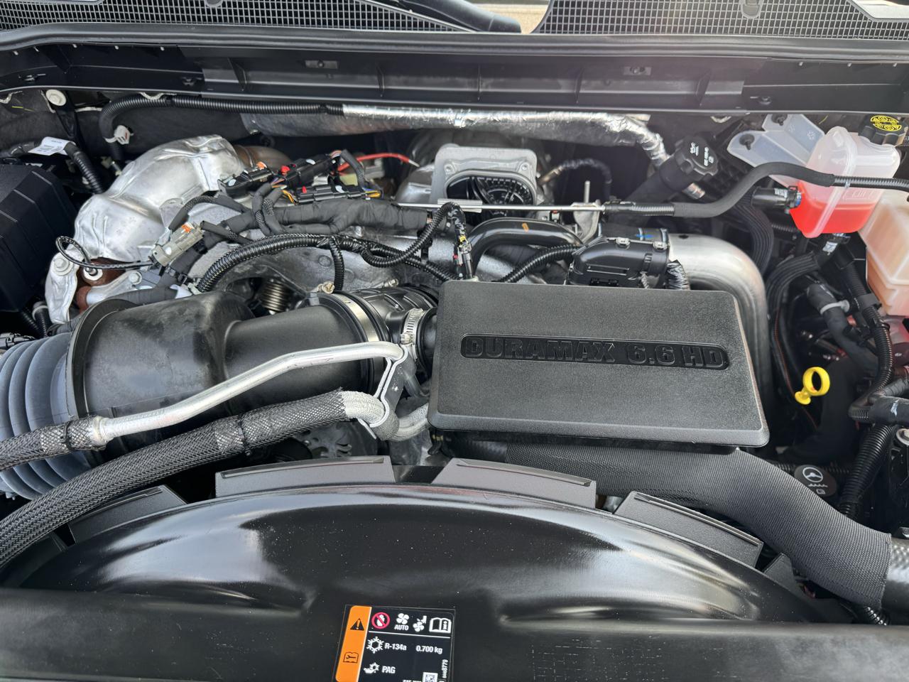 Chevrolet Silverado 2500HD 4WD Crew Cab 159" Custom 2024