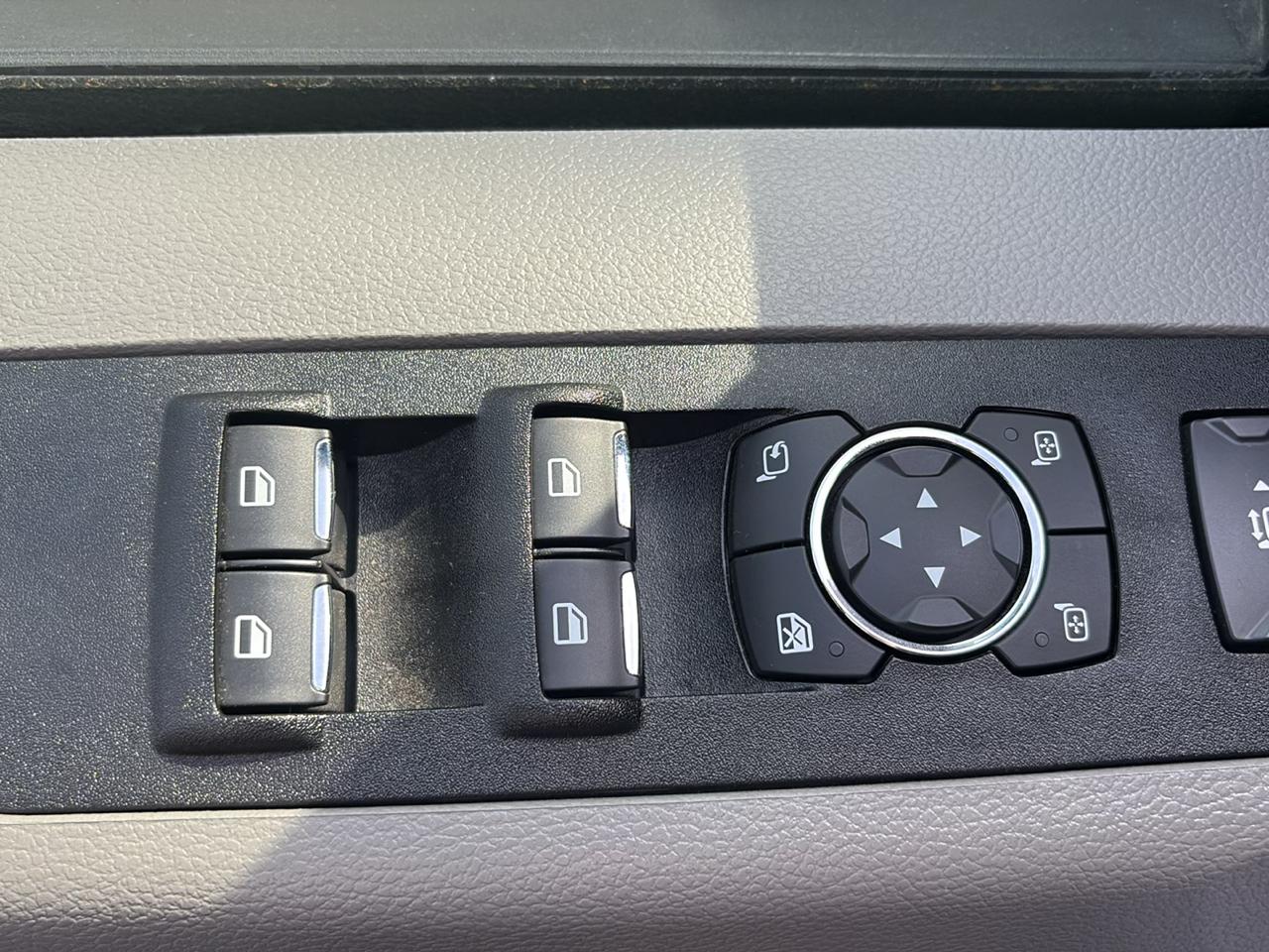 Ford Super Duty F-550 DRW XLT 4WD SuperCab 168" WB 60" CA 2022