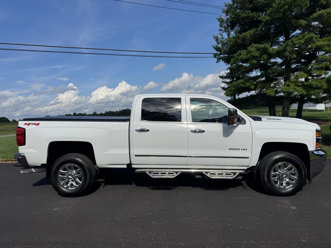 Chevrolet Silverado 2500HD 4WD Crew Cab 153.7" LTZ 2018