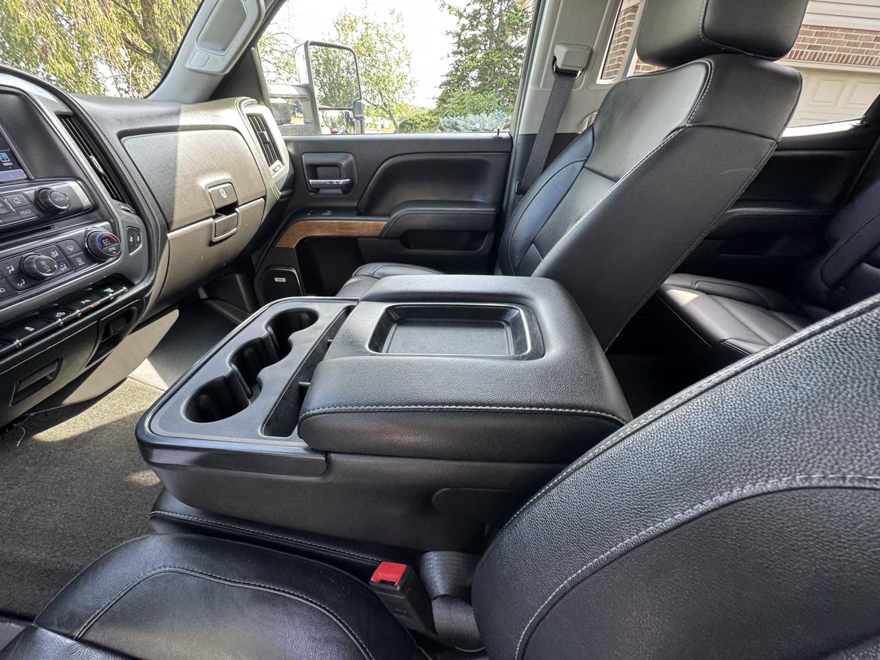 Chevrolet Silverado 2500HD 4WD Crew Cab 153.7" LTZ 2018