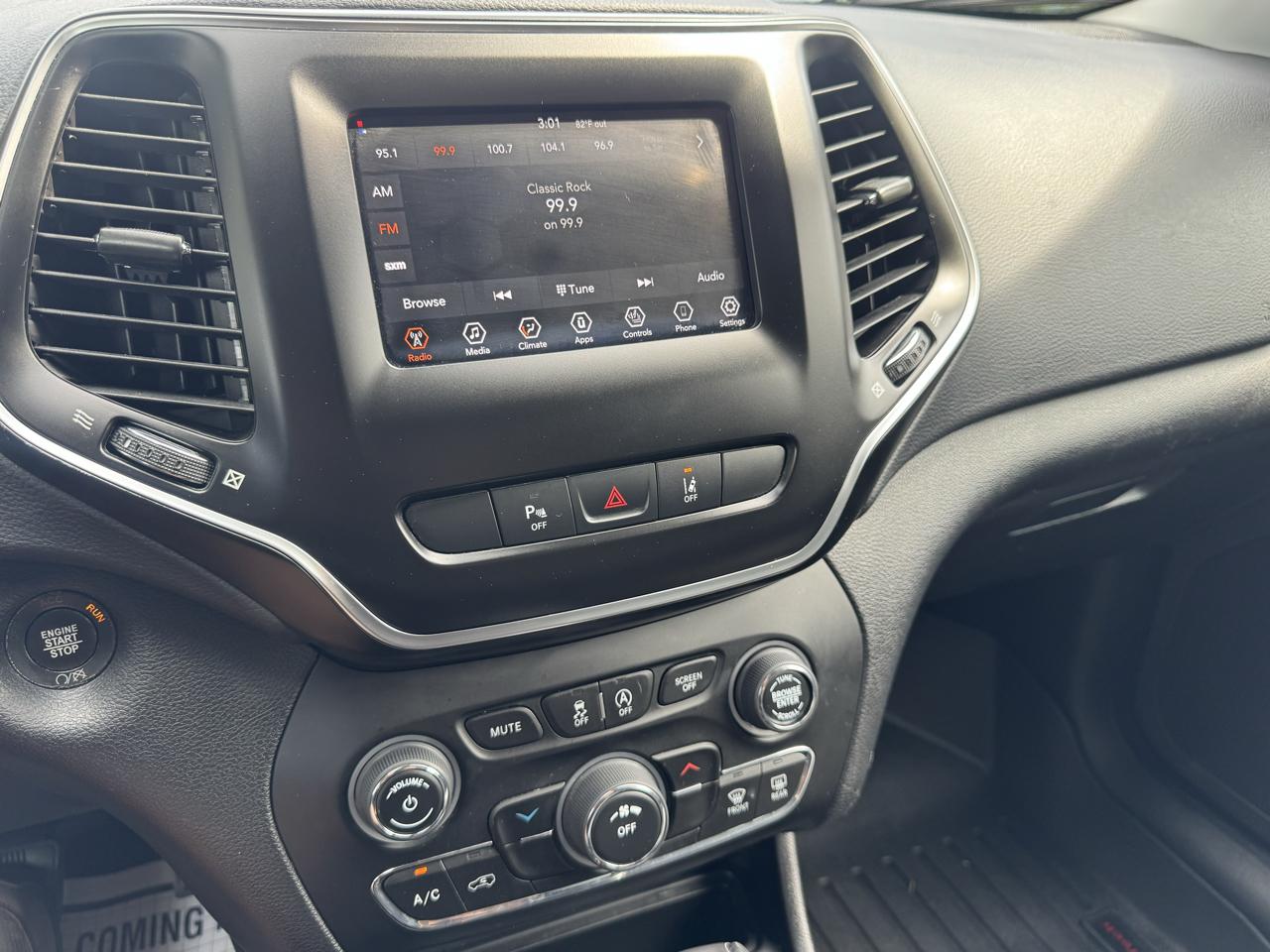 Jeep Cherokee  2020