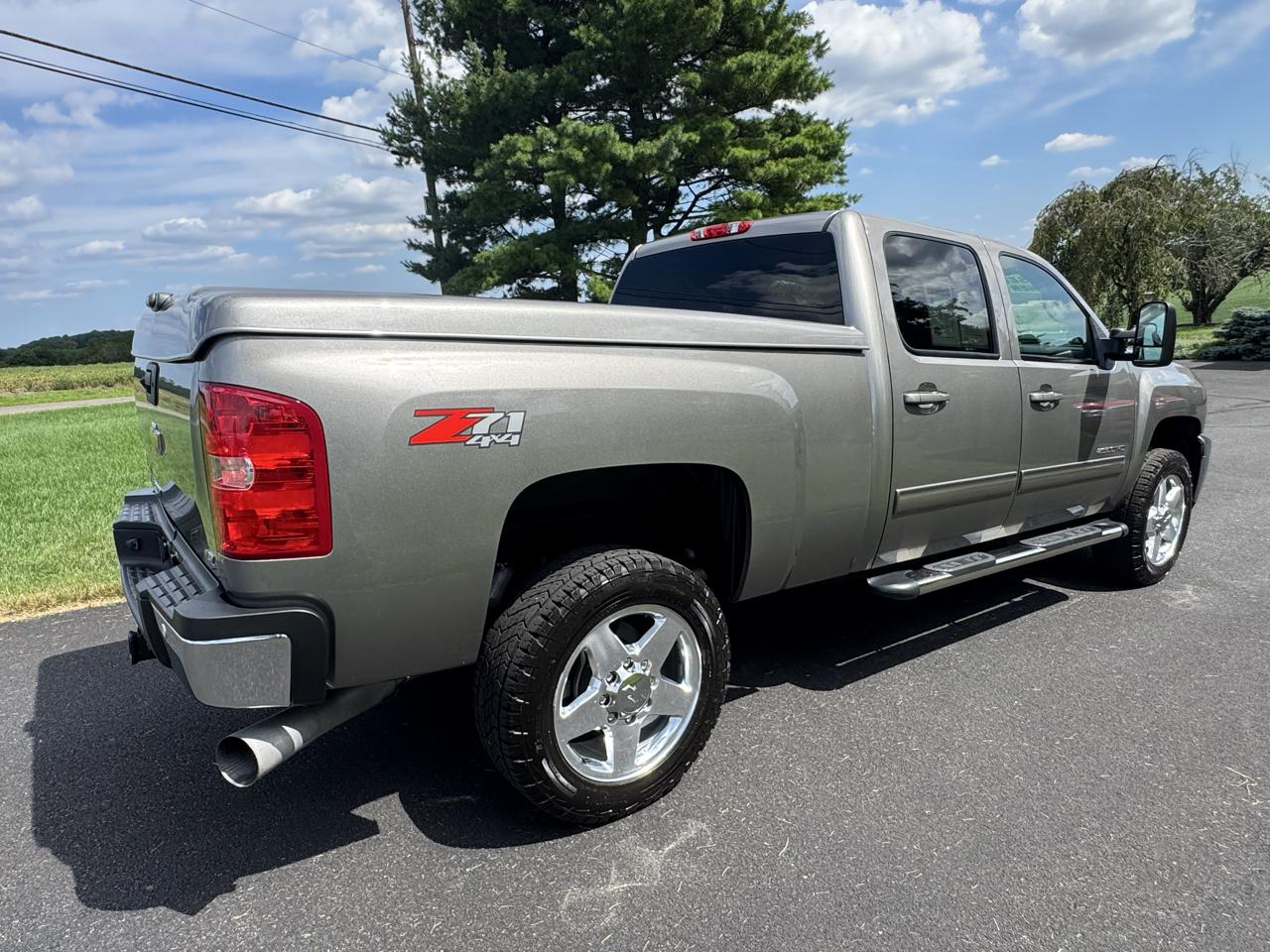 Chevrolet Silverado 2500HD 4WD Crew Cab 153.7" LTZ 2013