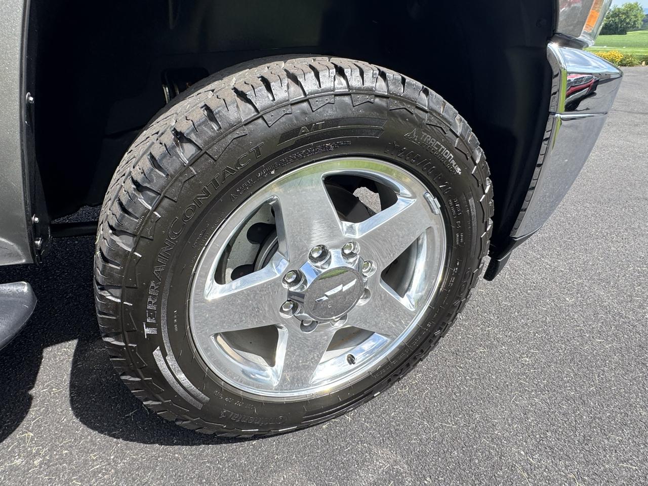 Chevrolet Silverado 2500HD 4WD Crew Cab 153.7" LTZ 2013