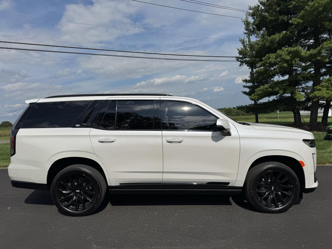 Cadillac Escalade 4WD 4dr Sport 2023
