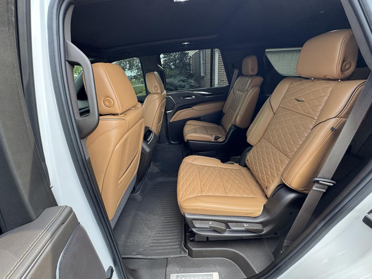 Cadillac Escalade 4WD 4dr Sport 2023