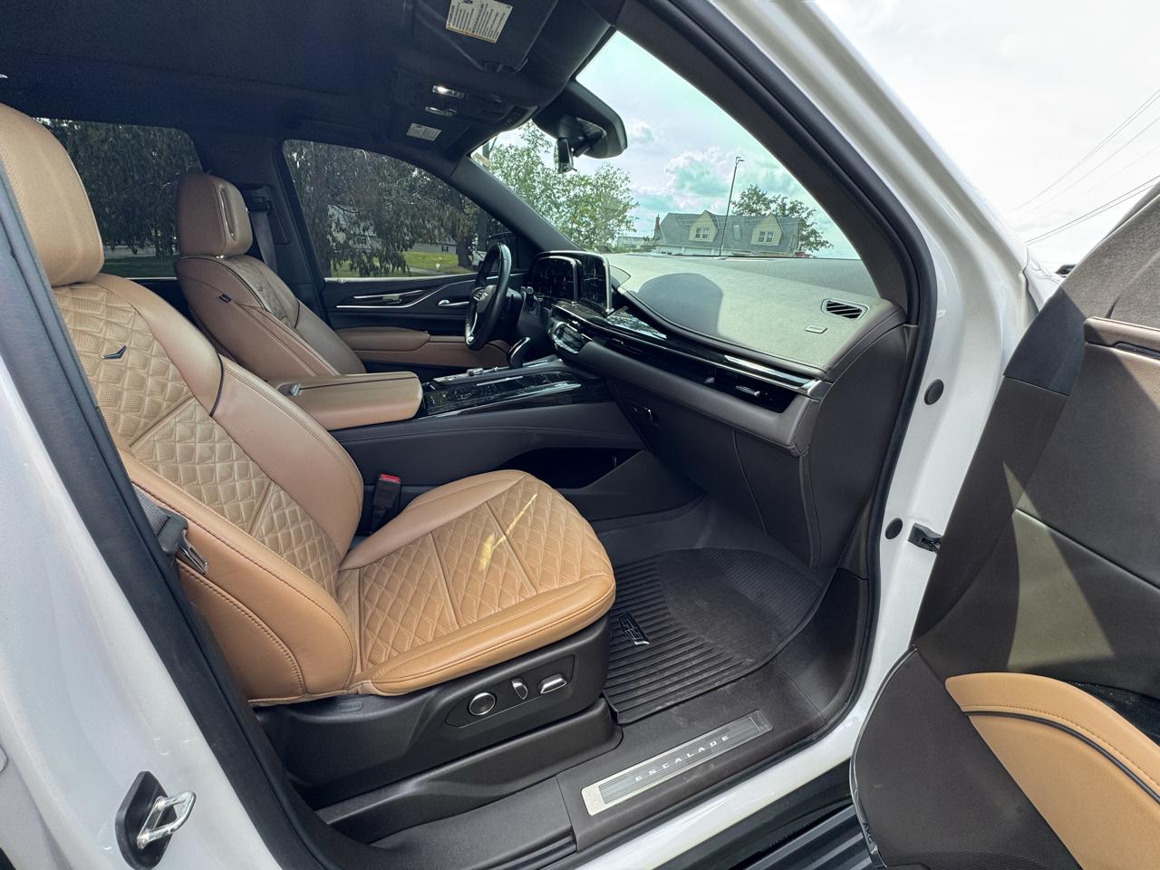 Cadillac Escalade 4WD 4dr Sport 2023