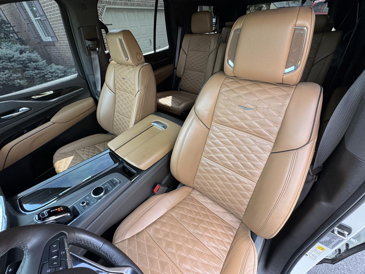 Cadillac Escalade 4WD 4dr Sport 2023