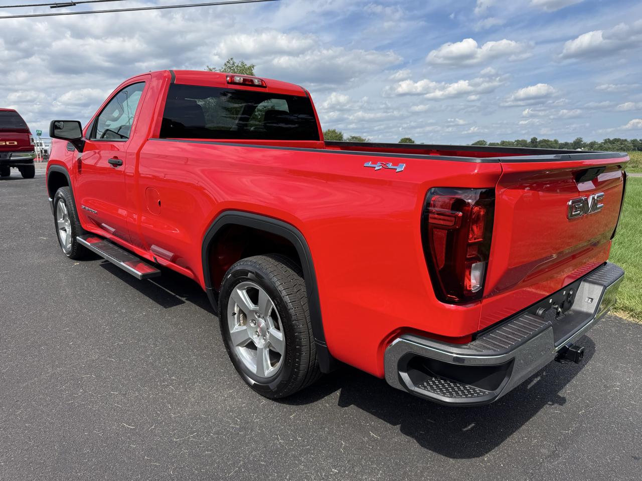 GMC Sierra 1500 4WD Reg Cab 140" 2020
