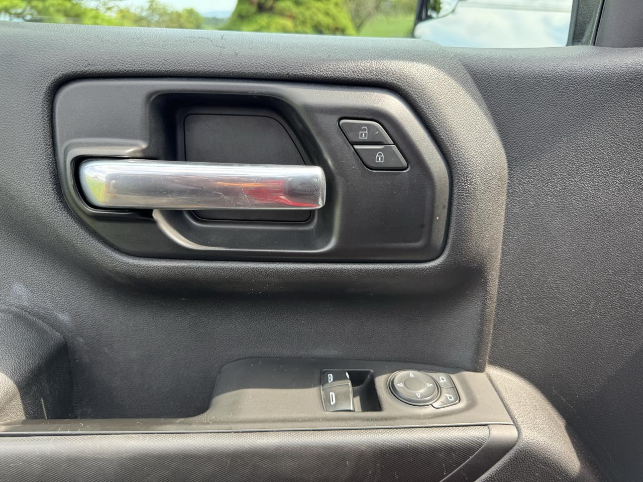 GMC Sierra 1500 4WD Reg Cab 140" 2020