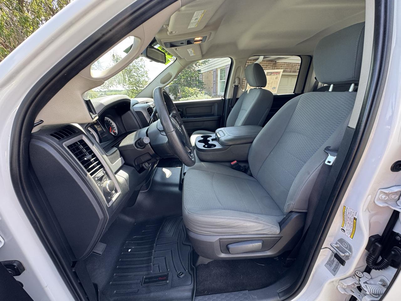 RAM 2500 4WD Crew Cab 149" Tradesman 2016