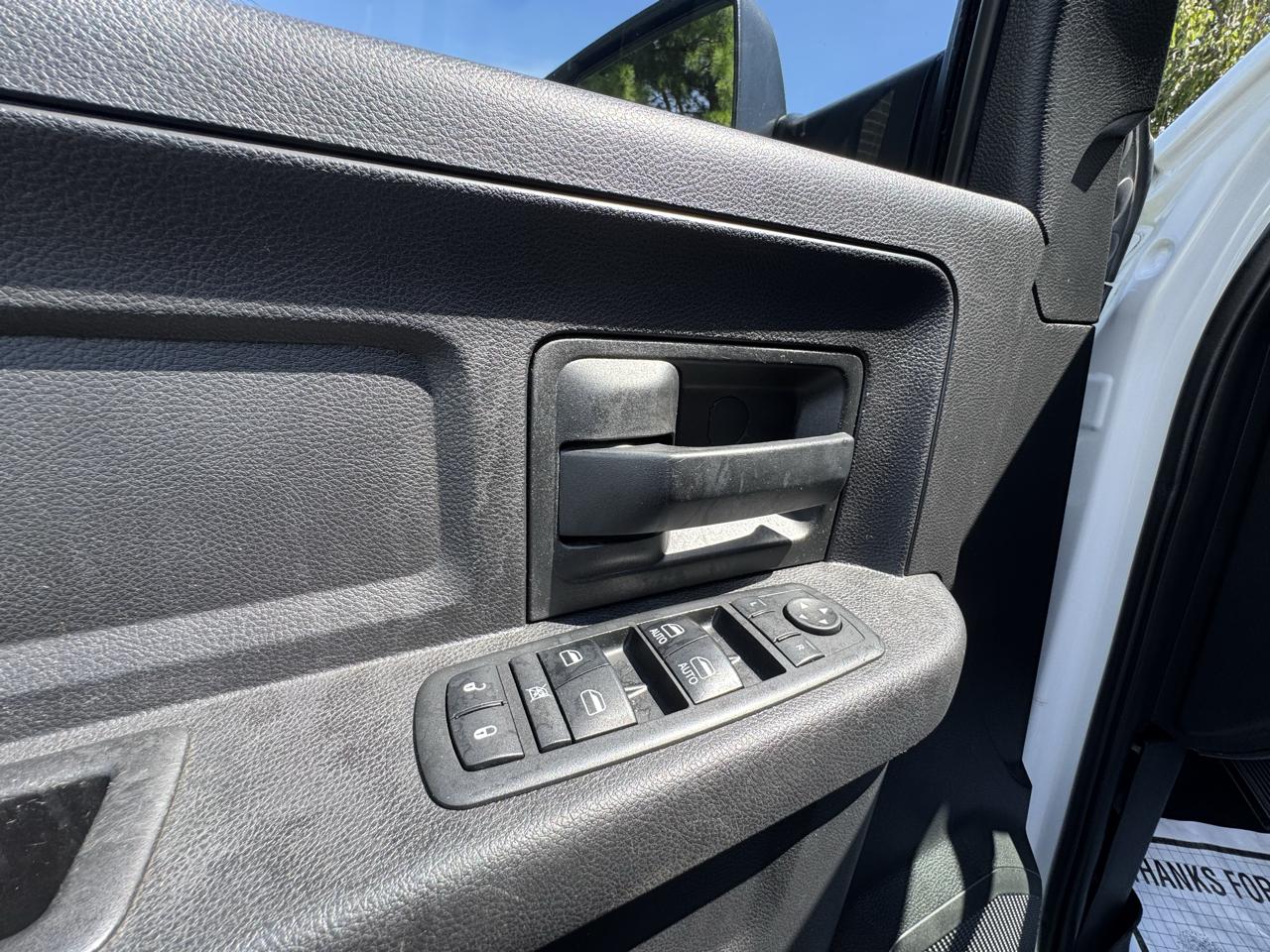 RAM 2500 4WD Crew Cab 149" Tradesman 2016