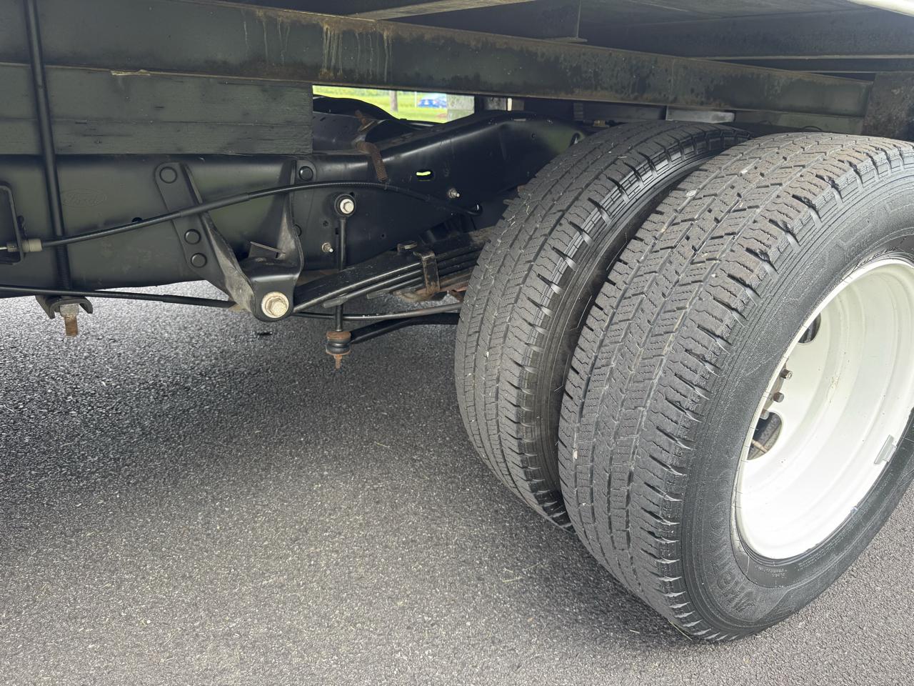 Ford E-Series Cutaway E-450 DRW 158" WB 2019