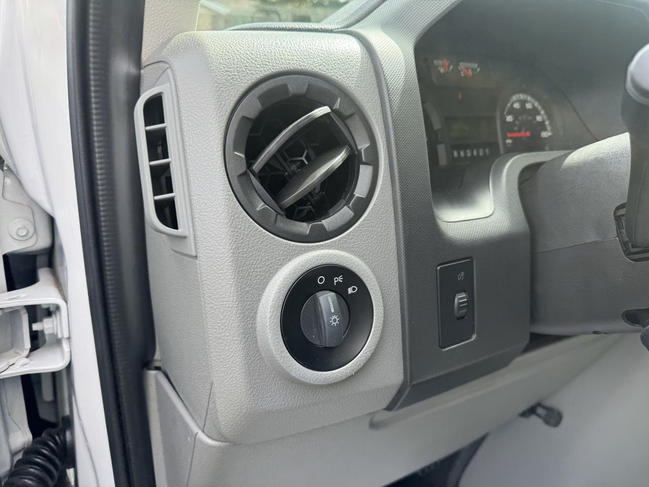 Ford E-Series Cutaway E-450 DRW 158" WB 2019