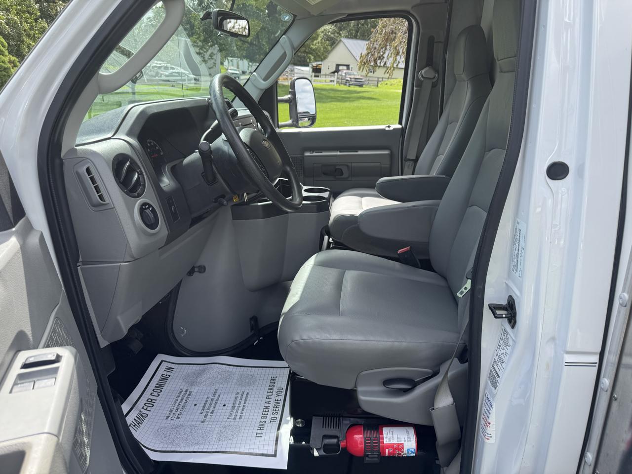 Ford E-Series Cutaway E-450 DRW 158" WB 2019