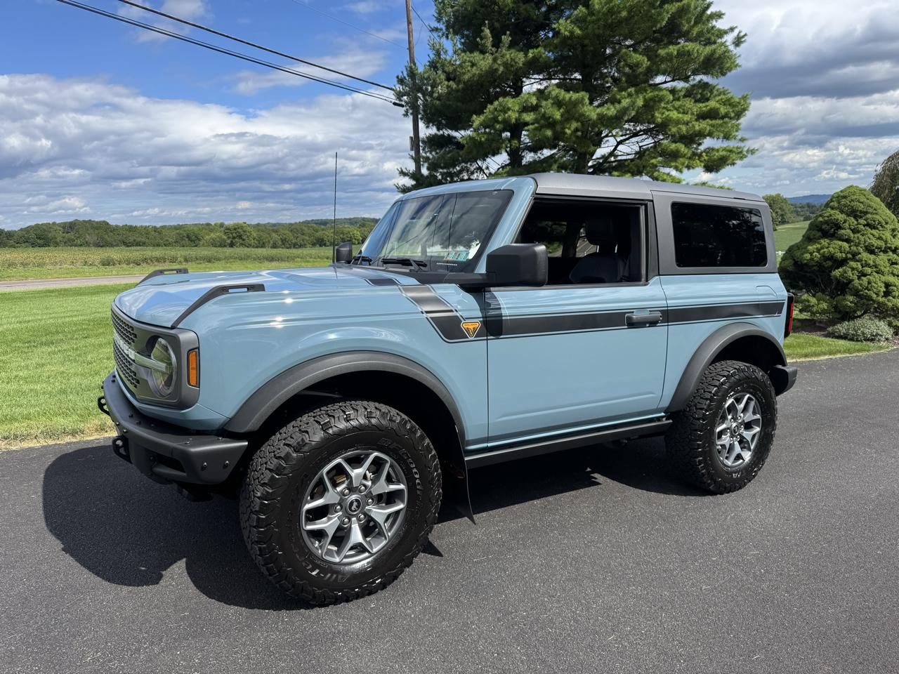 Ford Bronco Badlands 2D SUV 2021